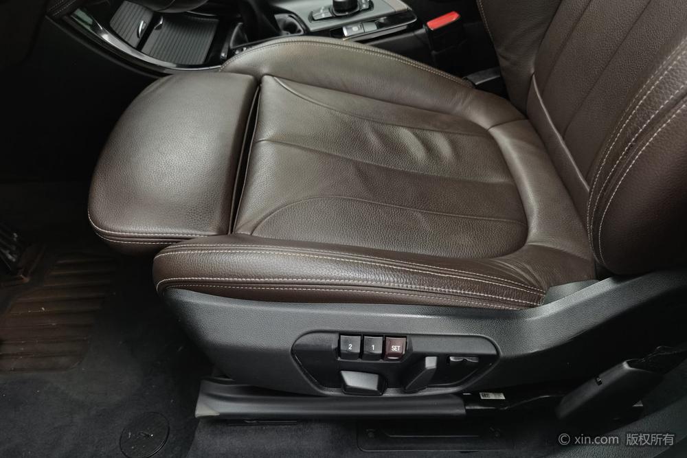 BMW X1 2018 sDrive18Li Premium – фото 19