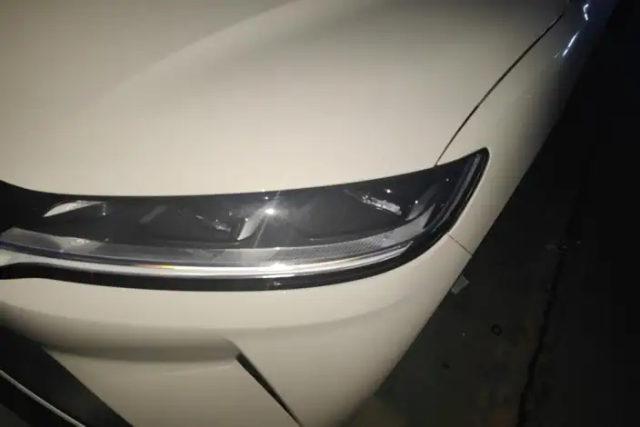Yuan UP 2025 Model 301KM Pilot Model – фото 4