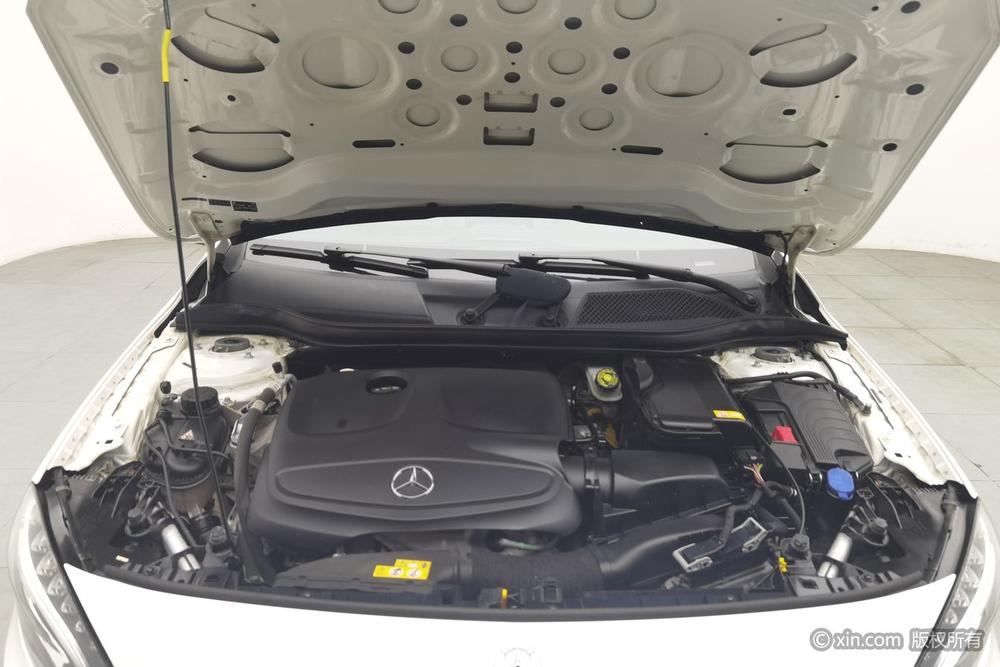 Mercedes-Benz GLA 2016 GLA 200 Dynamic – фото 5