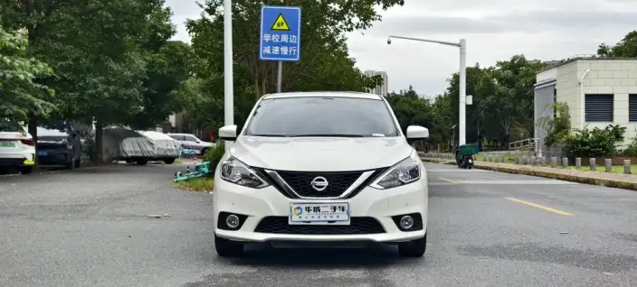 Nissan Sylphy 2021 Model Classic 1.6 XL CVT Deluxe Edition – фото 2