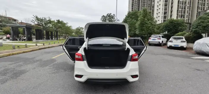 Nissan Sylphy 2021 Model Classic 1.6 XL CVT Deluxe Edition – фото 8