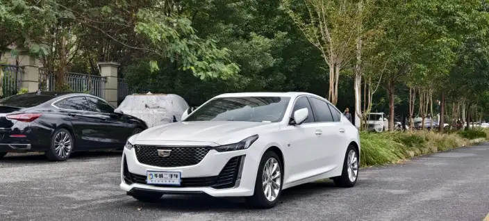 Cadillac CT5 2022 Model 28T Luxury Model Standard Edition – фото 1