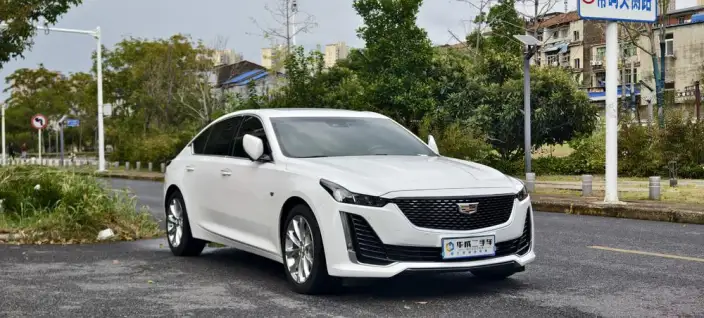 Cadillac CT5 2022 Model 28T Luxury Model Standard Edition – фото 3