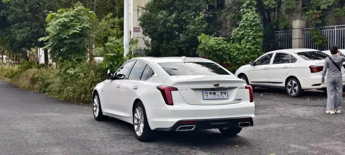 Cadillac CT5 2022 Model 28T Luxury Model Standard Edition – фото 4