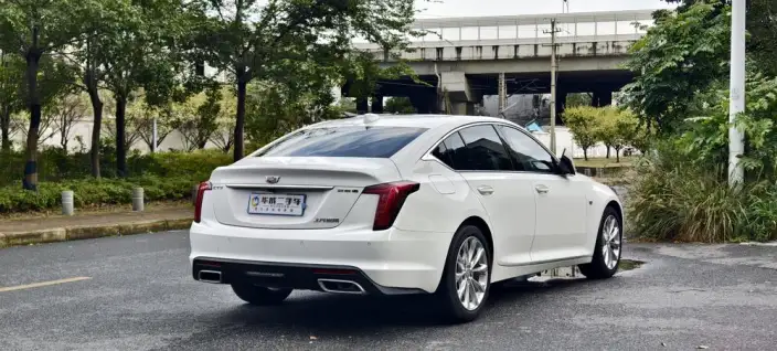 Cadillac CT5 2022 Model 28T Luxury Model Standard Edition – фото 6