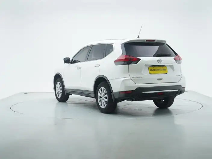 Nissan X-Trail 2023 Model Classic Edition 2.0L 2WD Smart Connect Comfort Edition – фото 5