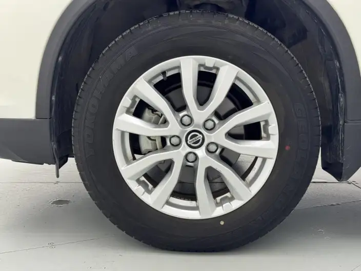 Nissan X-Trail 2023 Model Classic Edition 2.0L 2WD Smart Connect Comfort Edition – фото 9