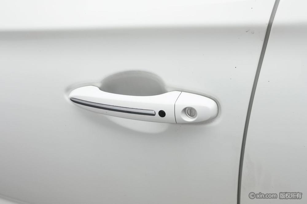 GAC Trumpchi GS4 2015 модификация 200T G-DCT Deluxe Edition – фото 12