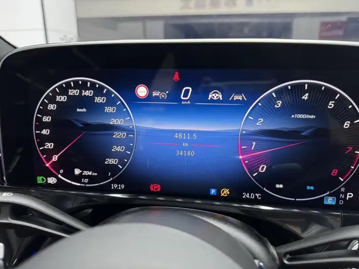 Mercedes-Benz E-Class Imported 2024 Model E 300 Luxury Model Sports Edition – фото 10