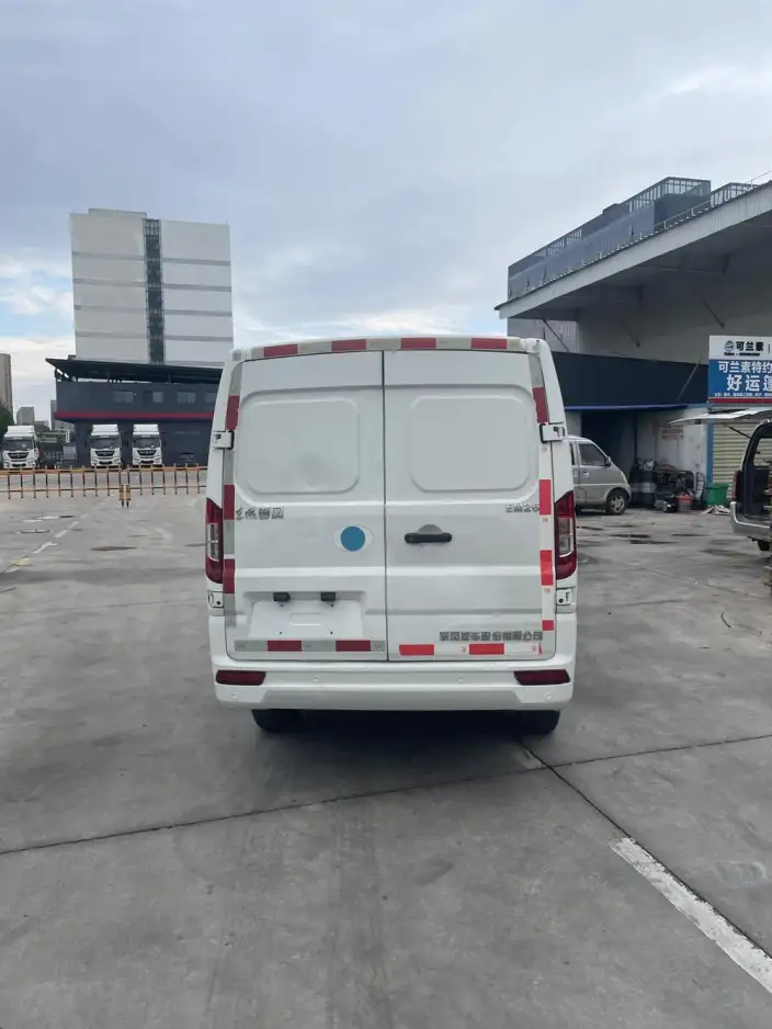 Dongfeng Yufeng EM26 2023 Model High-end Edition 41.86kWh CATL – фото 5