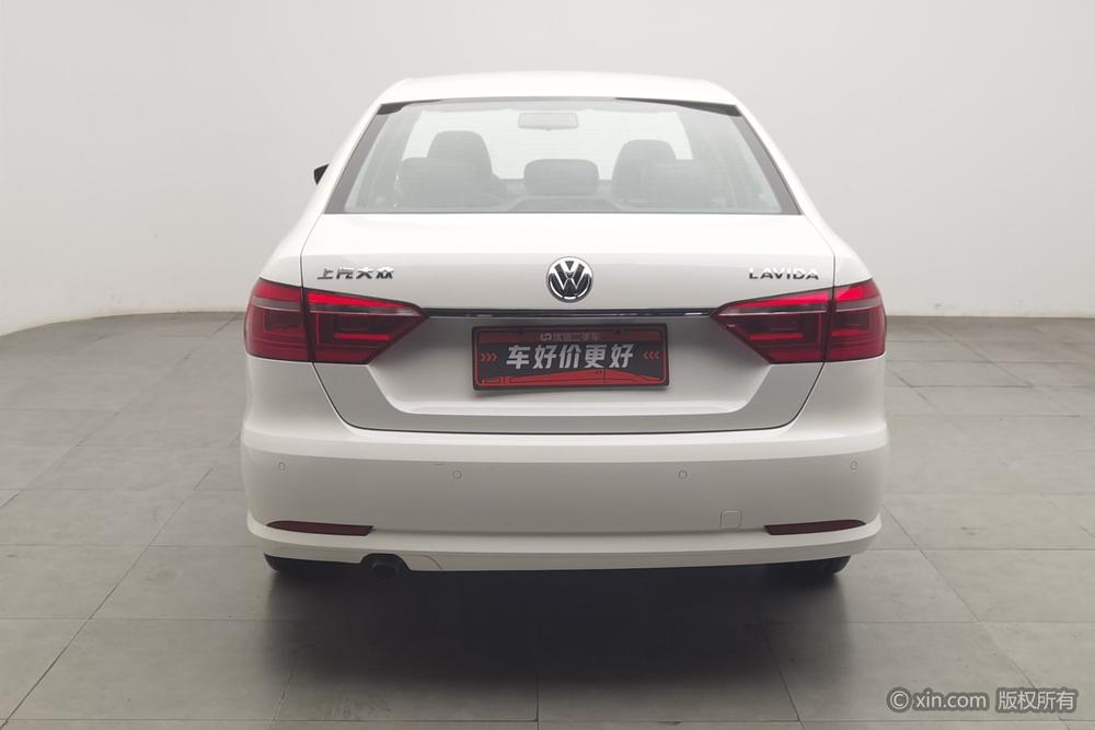 Volkswagen Lavida 2013 Classic Facelift 1.6L Automatic Comfort