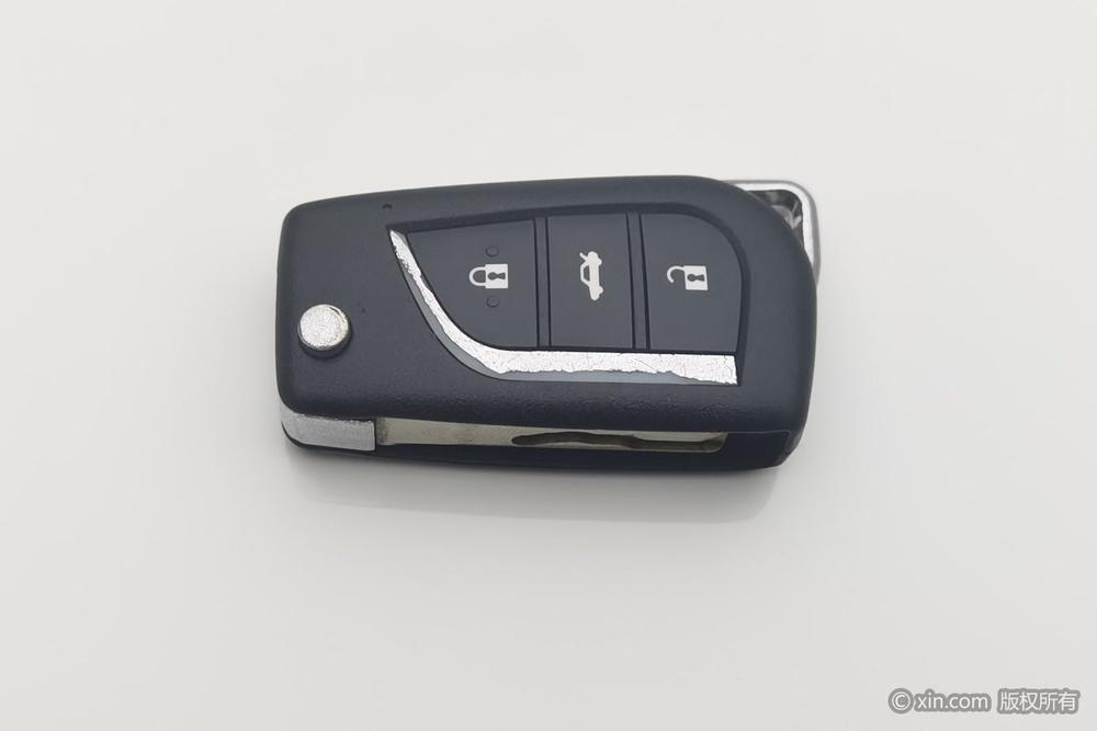 Volkswagen Lavida 2013 Classic Facelift 1.6L Automatic Comfort – фото 7
