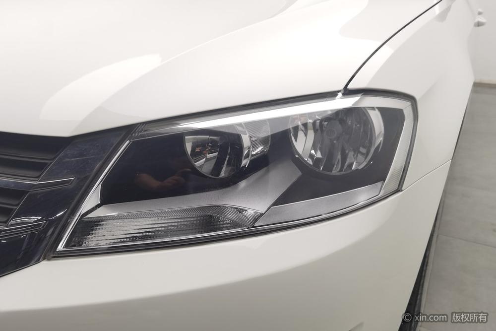 Volkswagen Lavida 2013 Classic Facelift 1.6L Automatic Comfort – фото 8