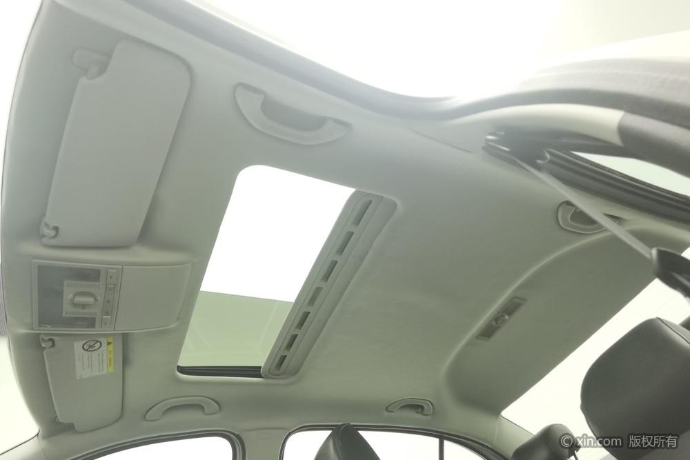 Volkswagen Lavida 2013 Classic Facelift 1.6L Automatic Comfort – фото 20