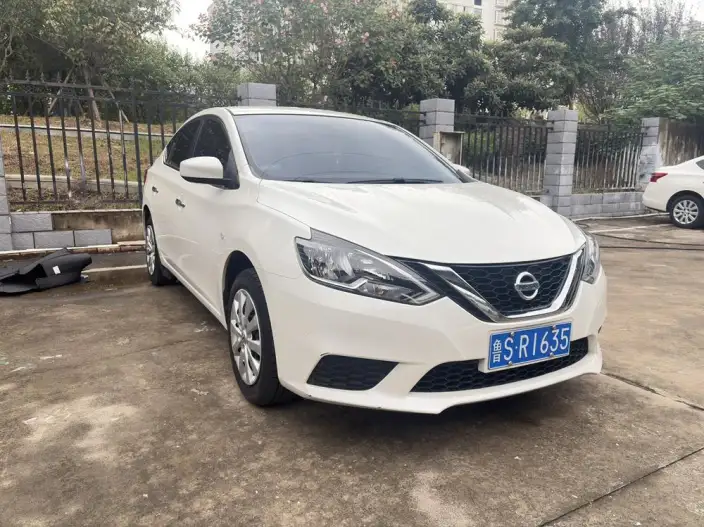 Nissan Sylphy 2022 Model Classic 1.6 XE CVT Comfort Edition – фото 3