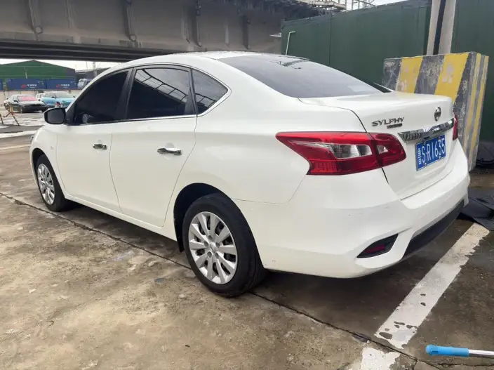 Nissan Sylphy 2022 Model Classic 1.6 XE CVT Comfort Edition – фото 4