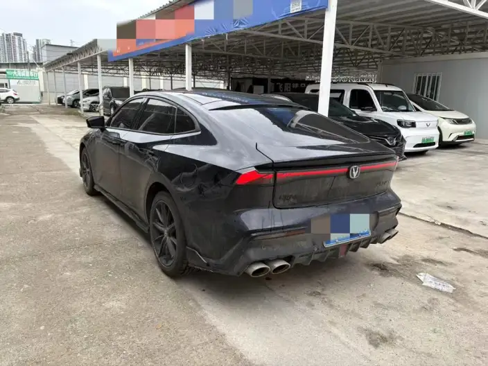 Changan UNI-V 2023 Model 2.0T Leading speed Edition – фото 4
