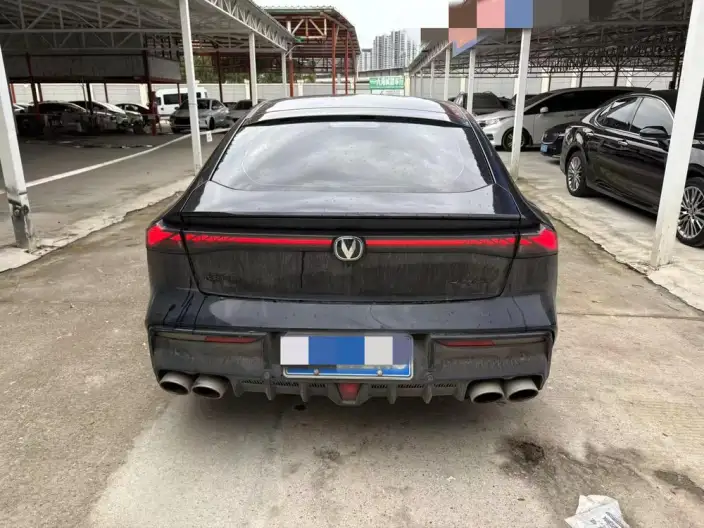 Changan UNI-V 2023 Model 2.0T Leading speed Edition – фото 5