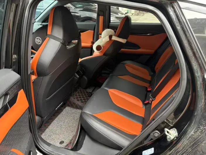 Changan UNI-V 2023 Model 2.0T Leading speed Edition – фото 10