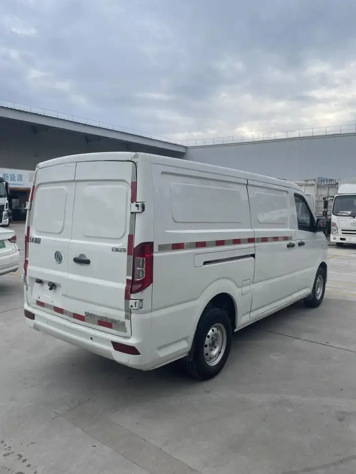 Dongfeng Yufeng EM26 2023 Model High-end Edition 41.86kWh CATL – фото 6