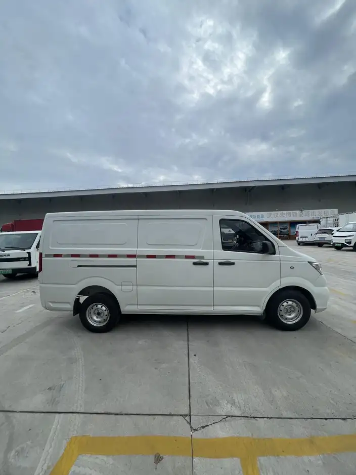 Dongfeng Yufeng EM26 2023 Model High-end Edition 41.86kWh CATL – фото 7