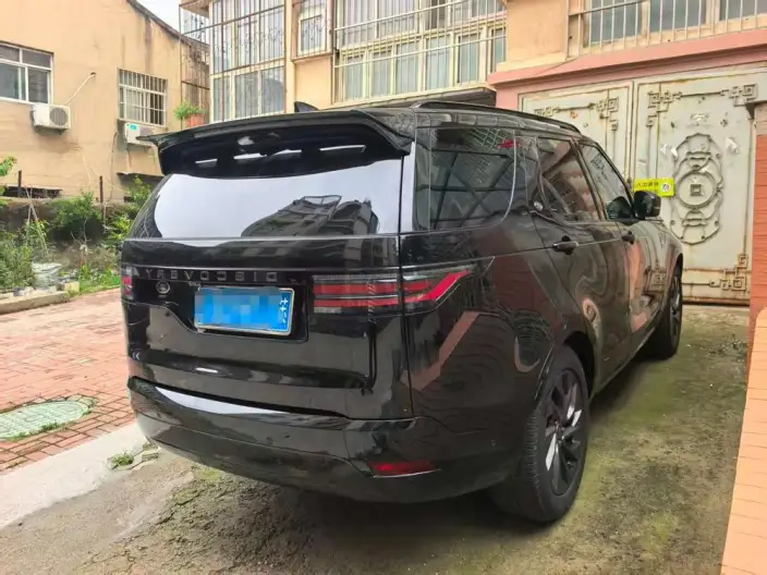 Land Rover Discovery 2023 Model Facelift 360PS R-Dynamic S – фото 5