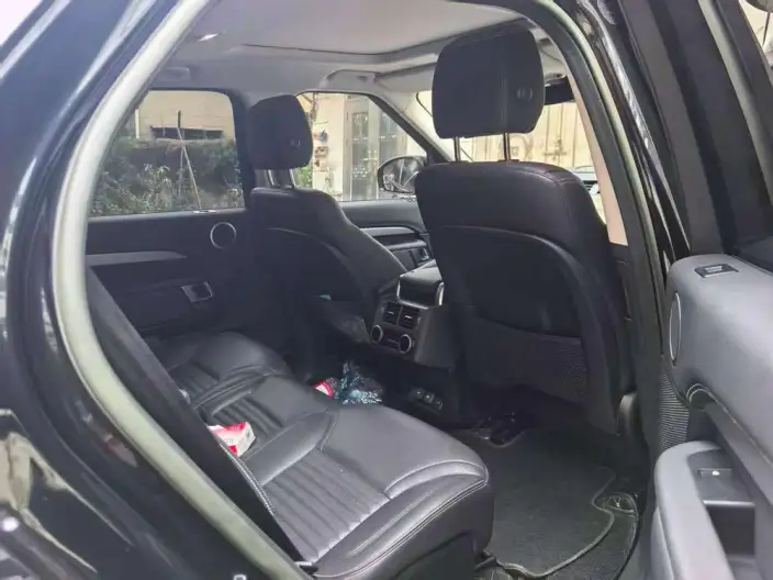 Land Rover Discovery 2023 Model Facelift 360PS R-Dynamic S – фото 9