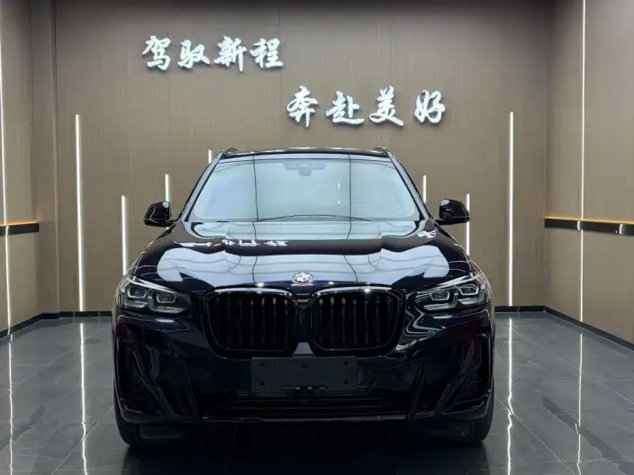 BMW X3 2023 Model xDrive30i Leading Model M Night Set