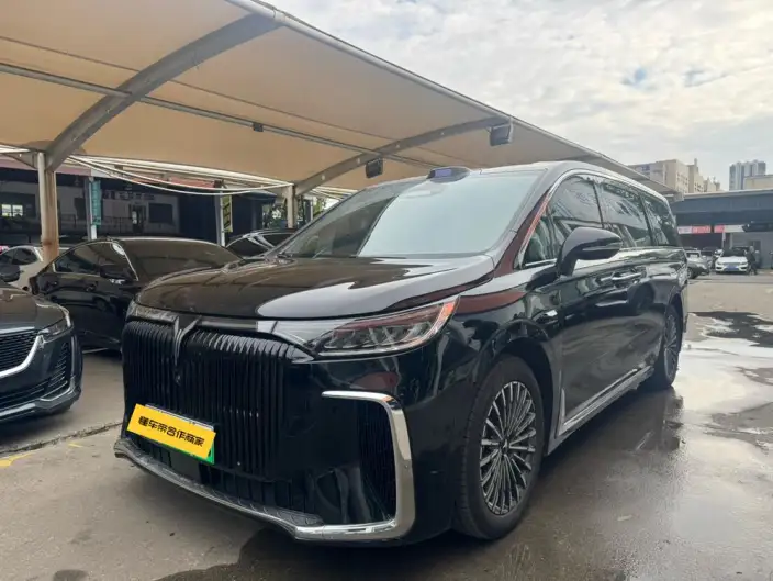 VOYAH Dreamer PHEV 2026 Model Champion Edition