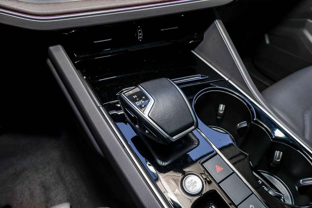 Volkswagen Touareg 2023 2.0TSI Ridgeline Edition – фото 24
