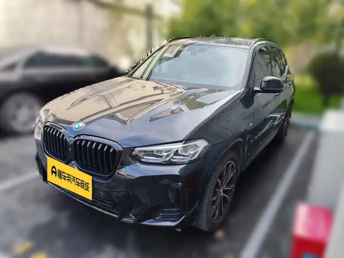 BMW X3 2023 Model xDrive30i Leading Model M Night Set