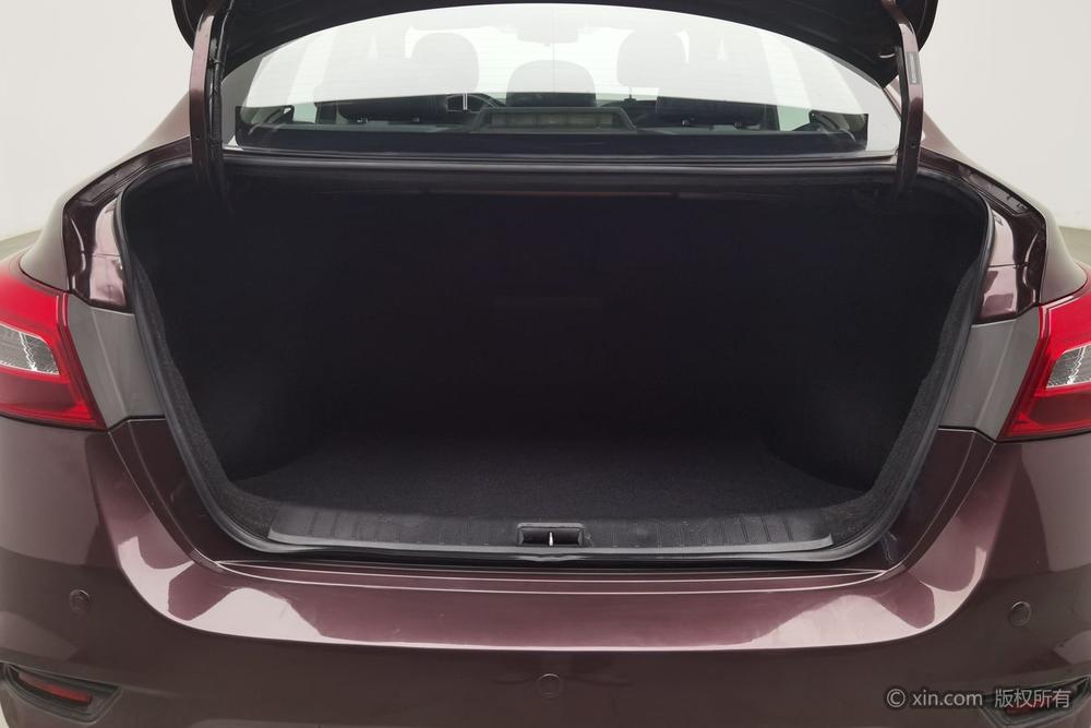 Nissan Sylphy 2016 модификация 1.6XL CVT Deluxe Edition – фото 23