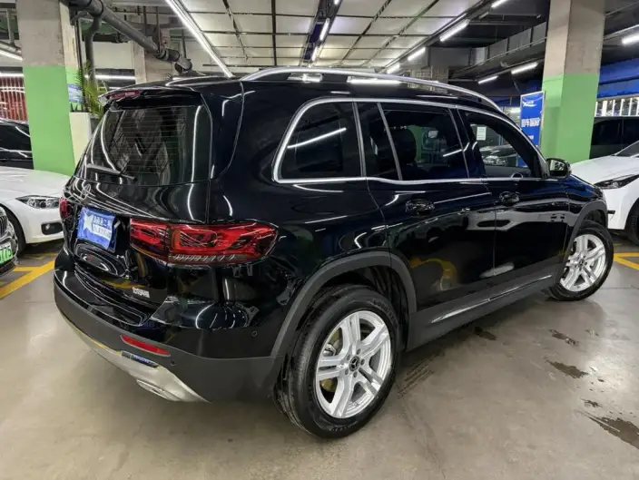 Mercedes-Benz GLB 2023 Model GLB 200 Fashion Model – фото 6