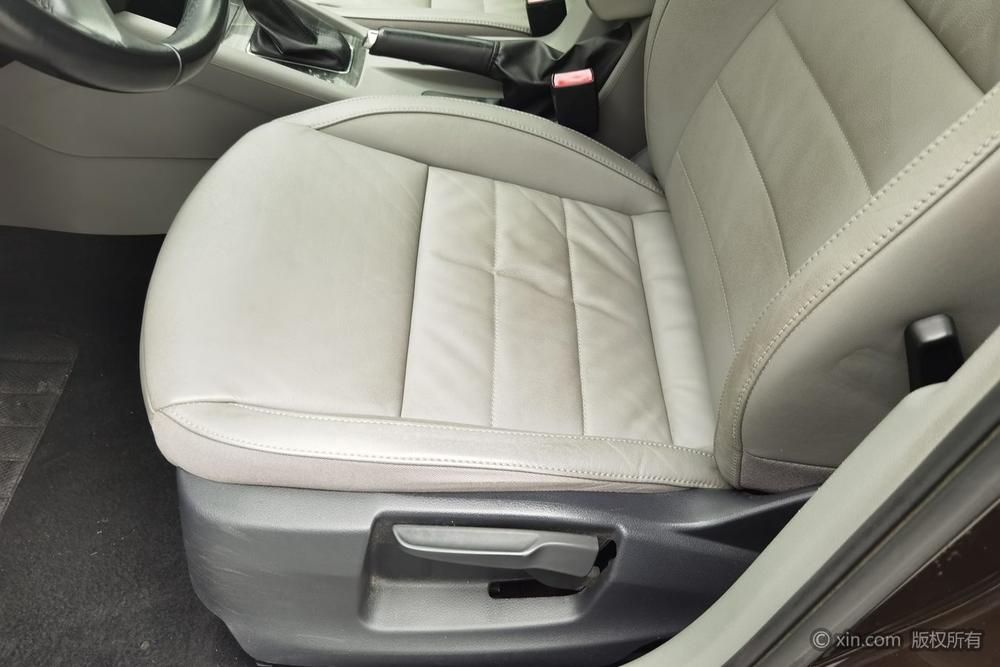 Skoda Octavia 2015 модификация 1.6L автоматическое Yi элегантный Edition – фото 18