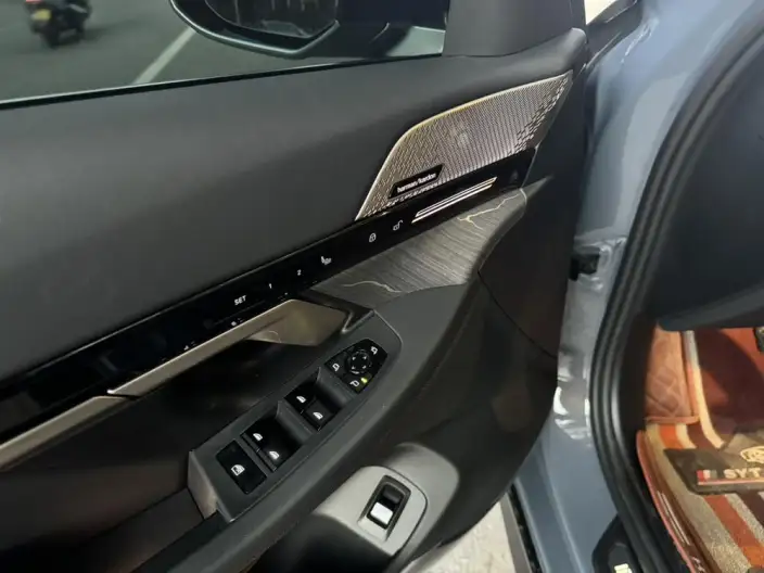 BMW 5 Series 2024 Model 525Li M Sports Set – фото 9