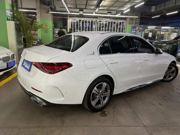 Mercedes-Benz C-Class 2022 Model C 200 L Sports Edition – фото 6