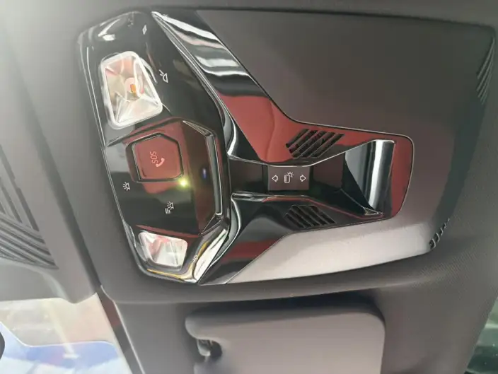 BMW X1 2025 Model M35Li – фото 7
