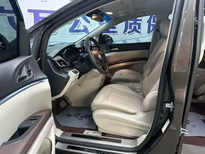 Buick GL8 2022 Model Business class 652T Comfort Model – фото 9