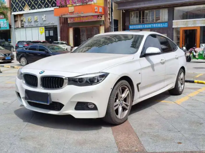 BMW 3 Series Gran Turismo 2020 Model 320i M Sports Set