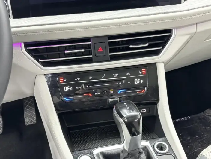 Volkswagen Sagitar 2023 Model 280TSI DSG Beyond Edition Plus – фото 8