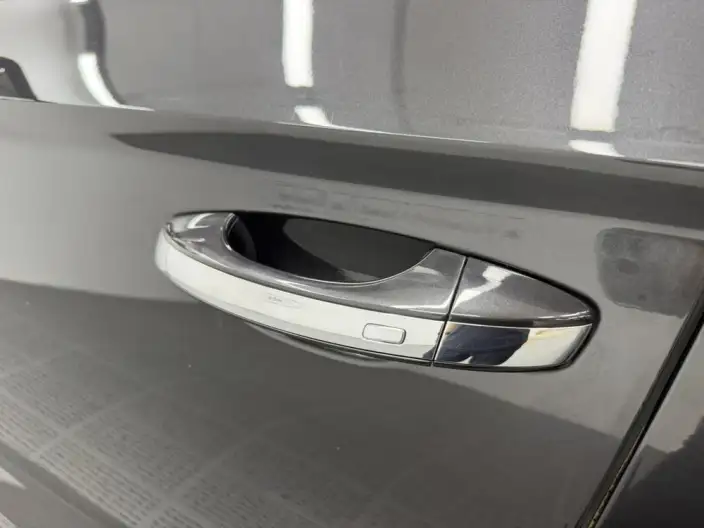 Volkswagen Tharu 2022 Model 280TSI 2WD Deluxe Edition – фото 9