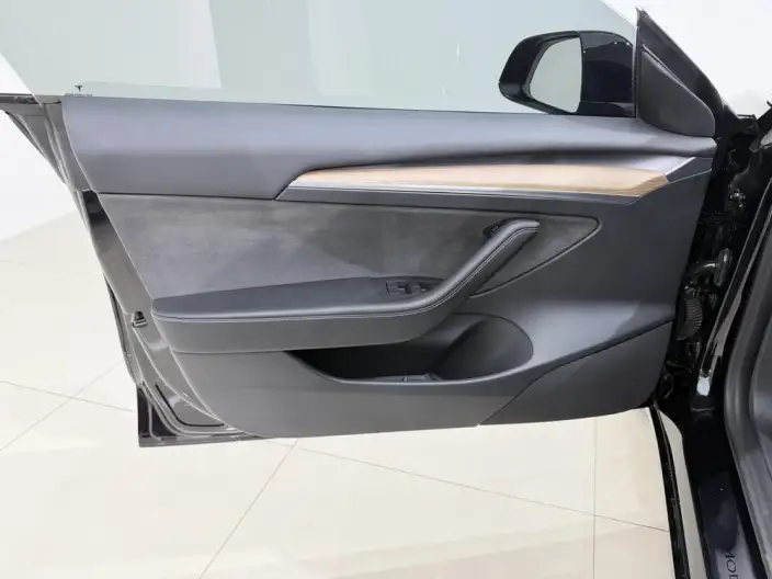 Model 3 2022 Model Rear-wheel drive version – фото 10