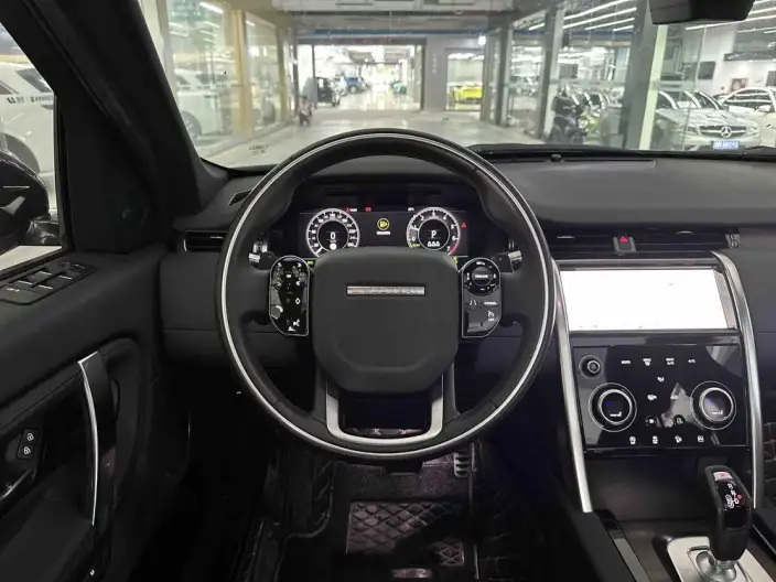 Land Rover Discovery Sport PHEV 2022 Model P300e Performance Technology Edition – фото 8