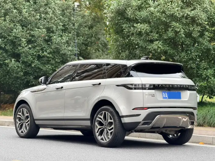 Range Rover Evoque 2022 Model Aurora L 249PS R-Dynamic Deluxe Edition – фото 4