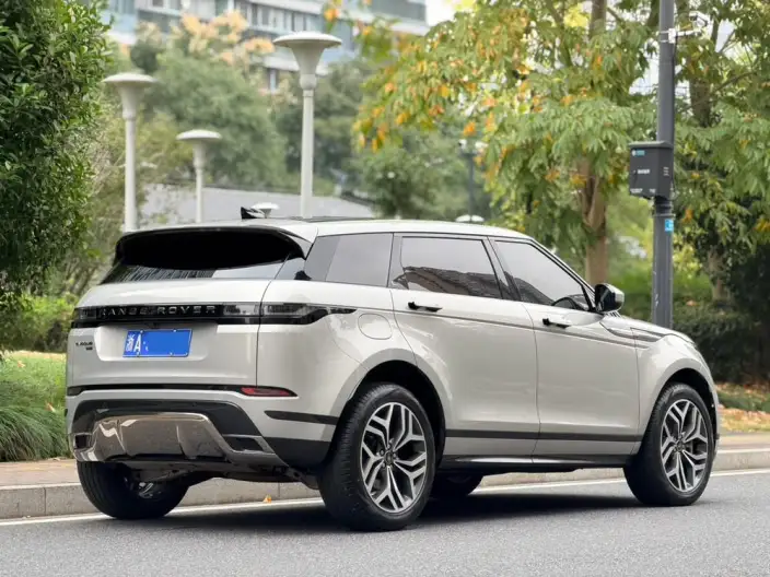 Range Rover Evoque 2022 Model Aurora L 249PS R-Dynamic Deluxe Edition – фото 6