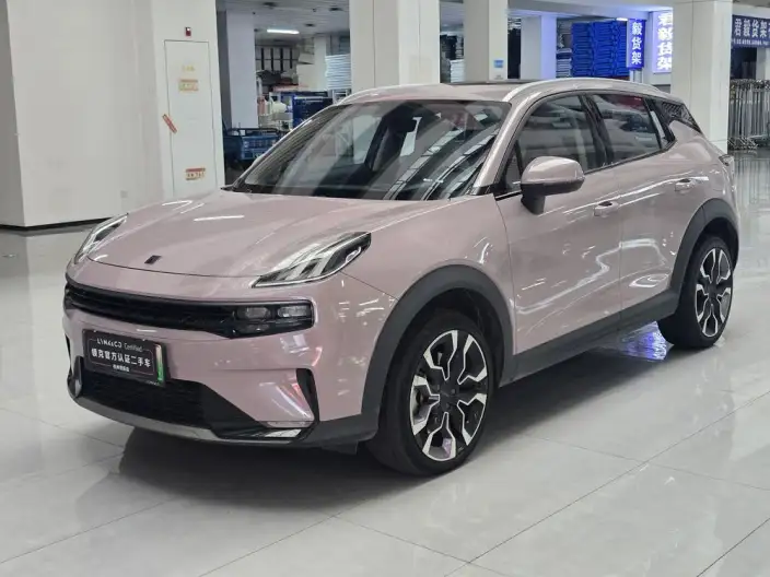 Lynk & Co 06 EM-P 2023 Model PHEV Remix Shero – фото 1