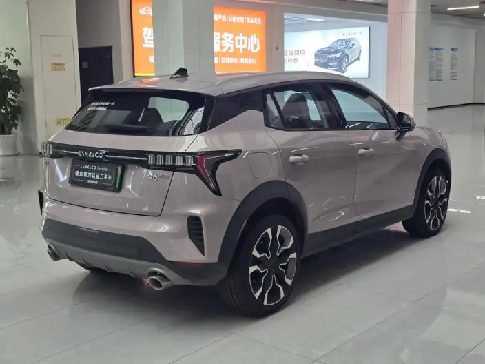 Lynk & Co 06 EM-P 2023 Model PHEV Remix Shero – фото 6