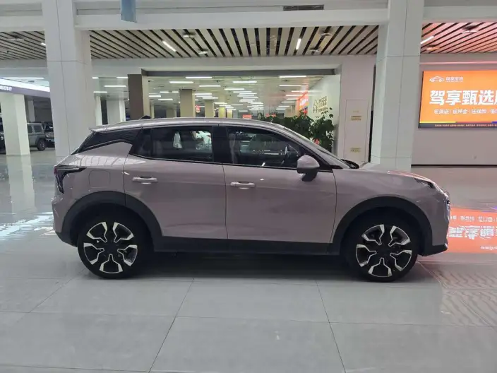 Lynk & Co 06 EM-P 2023 Model PHEV Remix Shero – фото 7