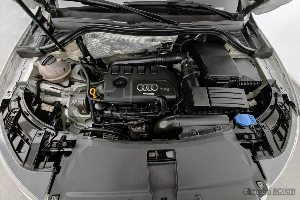 Audi Q3 2013 35 TFSI Comfort – фото 5