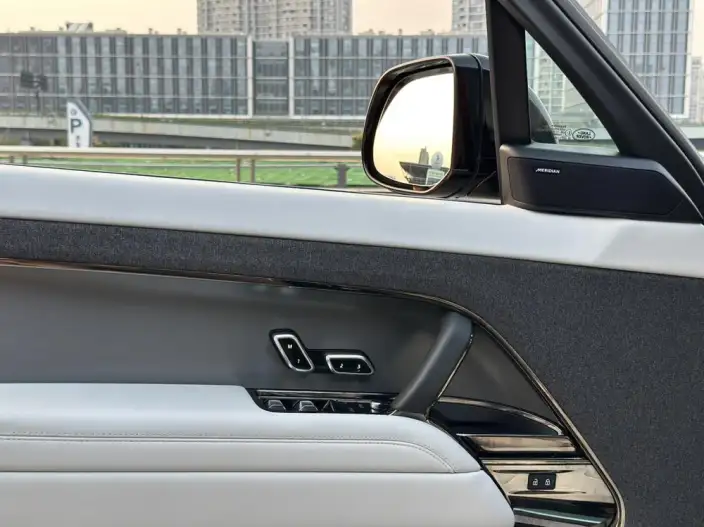 Range Rover Sport 2023 Model 3.0 L6 DYNAMIC SE – фото 10